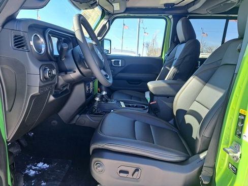 New 2026 Jeep Gladiator Sport image 10