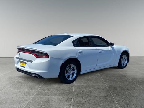 Used 2023 Dodge Charger SXT RWD image 5