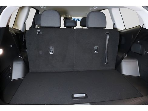 New 2026 Hyundai Ioniq 9 SE image 24