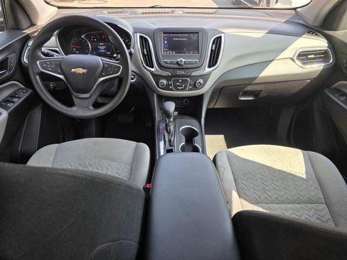 Used 2022 Chevrolet Equinox LT image 11