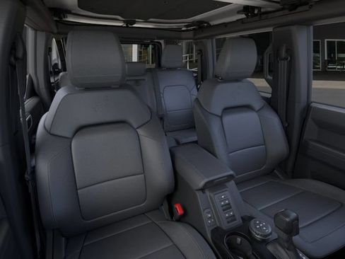 New 2026 Ford Bronco Badlands AWD/4WD image 10