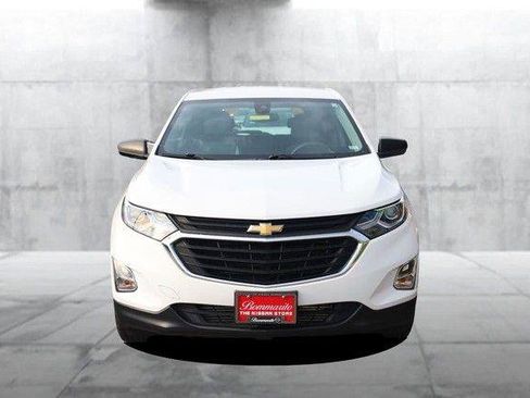 Used 2020 Chevrolet Equinox LS FWD image 4