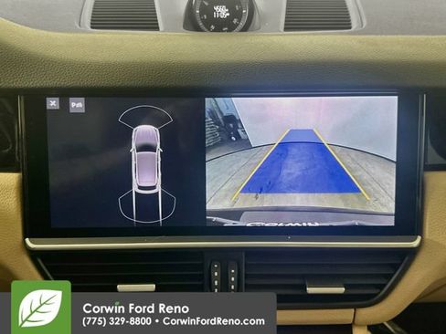 Used 2020 Porsche Cayenne AWD/4WD image 14