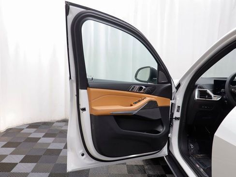 New 2026 BMW X5 xDrive50e AWD/4WD image 5