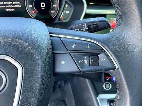 Used 2023 Audi Q3 2.0T Premium Plus w/ Premium Plus Package image 21