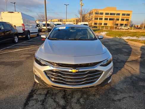 Used 2022 Chevrolet Malibu LT image 10