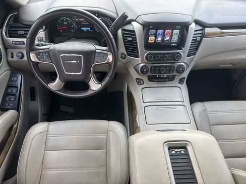 Used 2017 GMC Yukon XL Denali w/ Enhanced Security Package AWD/4WD image 23