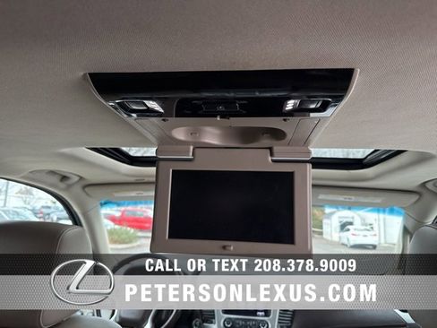 Used 2015 Chevrolet Suburban LTZ image 18