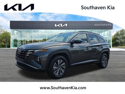 Used 2022 Hyundai Tucson Blue AWD/4WD image 1