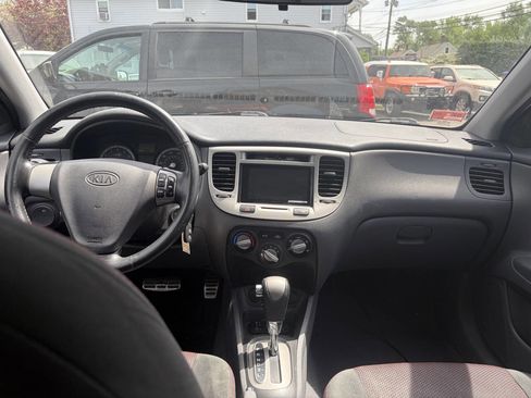 Used 2009 Kia Rio SX w/ PWR Pkg FWD image 13