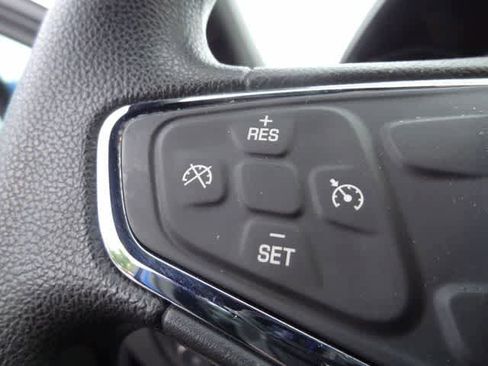 Used 2018 Chevrolet Cruze LT w/ Convenience Package FWD image 17