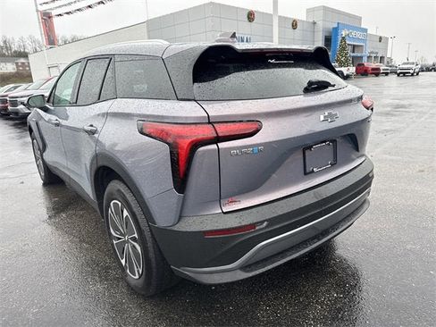New 2025 Chevrolet Blazer EV LT image 37