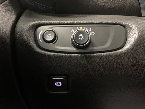 Used 2020 Chevrolet Blazer LT w/ Sound & Technology Package image 37