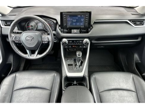 Certified 2022 Toyota RAV4 XLE Premium FWD image 15