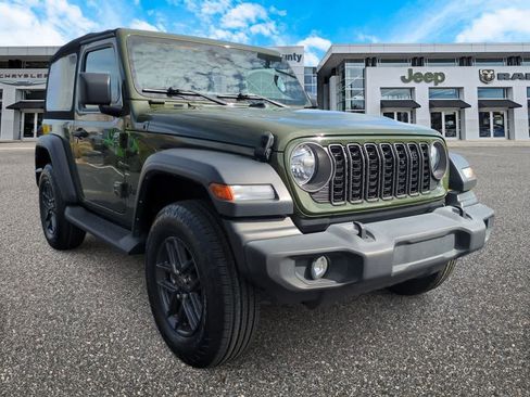 Used 2024 Jeep Wrangler Sport S image 2