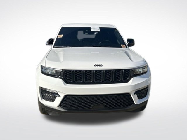 Used 2024 Jeep Grand Cherokee Limited w/ Black Appearance Package RWD image 2