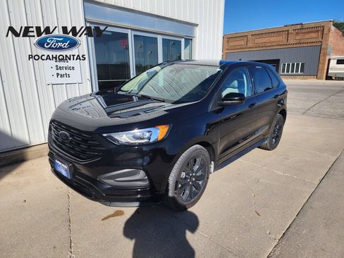 Used 2022 Ford Edge SE w/ Black Appearance Package AWD/4WD image 1