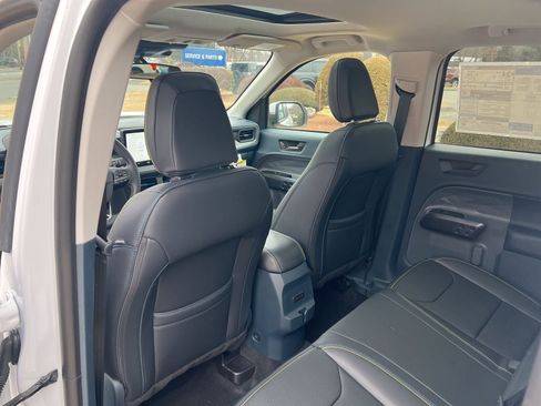 New 2025 Ford Maverick Lobo image 11