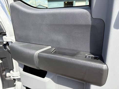 New 2026 Ford F250 XLT image 25