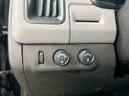 Used 2021 Chevrolet Colorado W/T w/ WT Convenience Package image 18