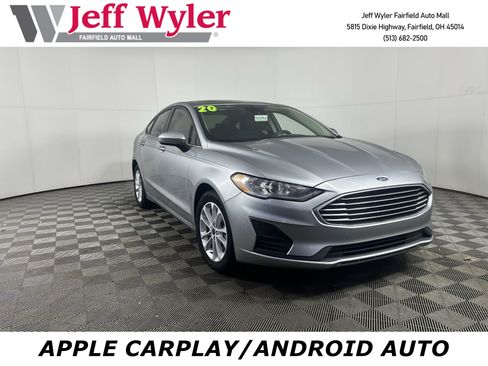 Used 2020 Ford Fusion SE image 1