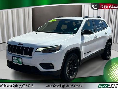 Used 2023 Jeep Cherokee Altitude Lux image 1