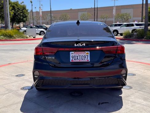 Used 2023 Kia Forte LXS FWD image 7