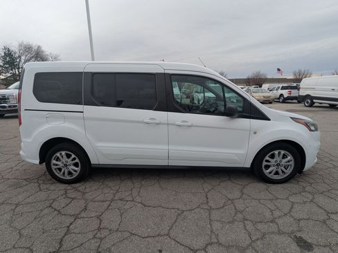 Used 2020 Ford Transit Connect XLT image 2