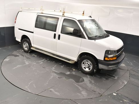 Used 2019 Chevrolet Express 2500 w/ Driver Convenience Package image 34
