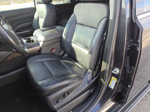 Used 2018 Chevrolet Tahoe LT image 24