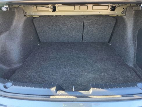 Used 2016 MAZDA MAZDA3 i Grand Touring image 8