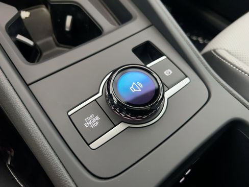 New 2026 Volkswagen Tiguan SE R-Line image 19