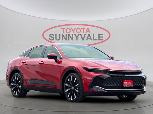 Used 2024 Toyota Crown Platinum image 10