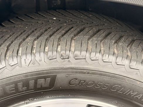 Used 2019 Subaru Ascent Premium image 10