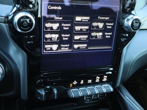 Used 2020 RAM 1500 Limited w/ Advanced Safety Group image 17