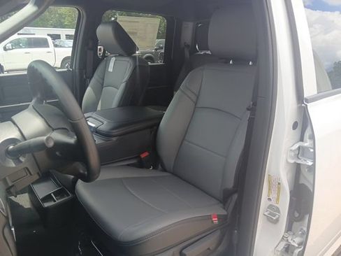 New 2026 RAM 2500 Tradesman AWD/4WD image 40