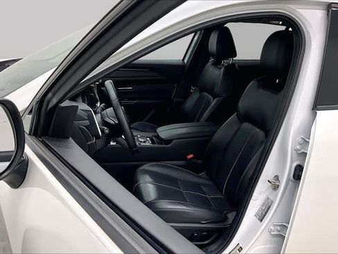 Used 2023 MAZDA CX-50 AWD 2.5 S w/ Accent Package image 8