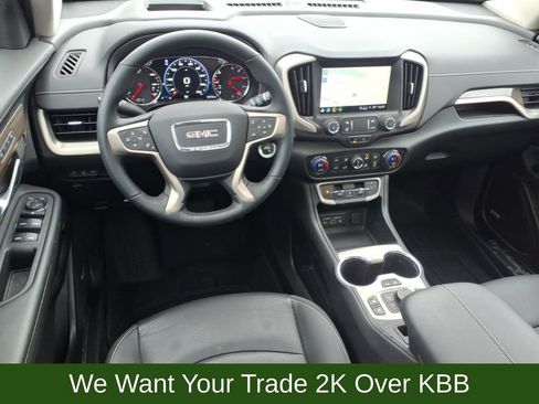 Used 2024 GMC Terrain Denali w/ Denali Premium Package image 15