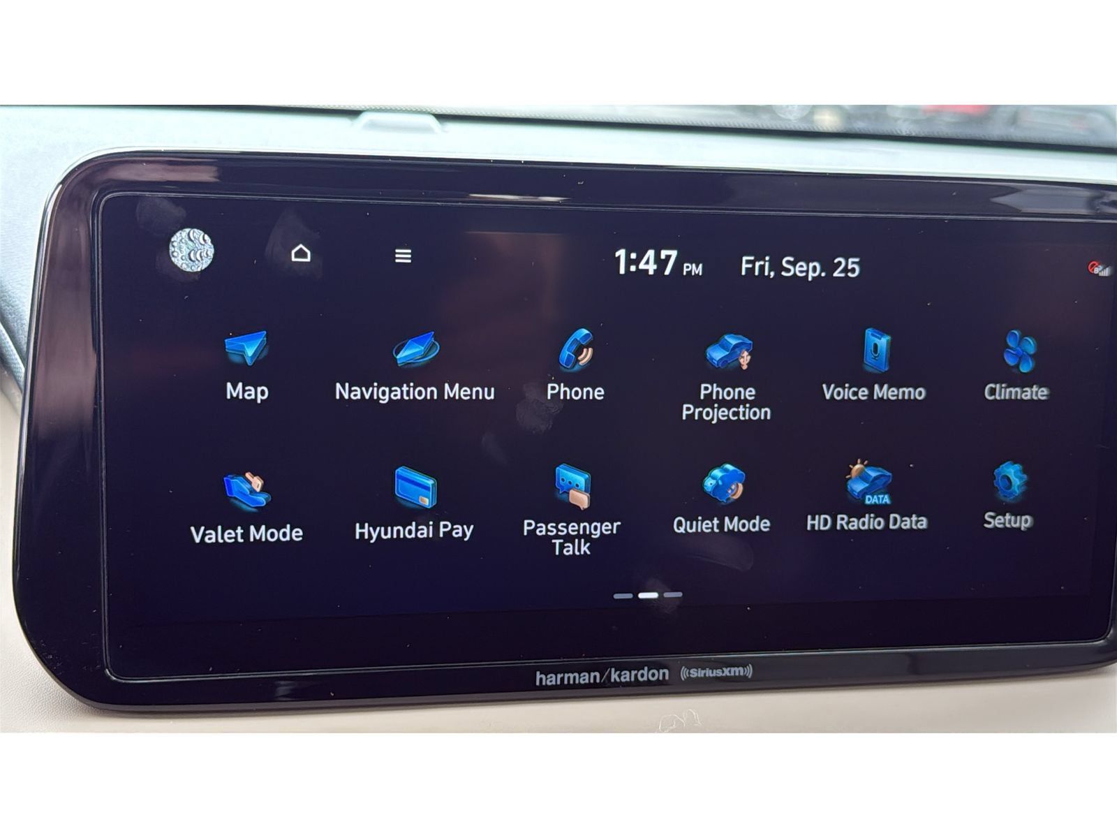 Used 2023 Hyundai Santa Fe SEL w/ Premium Package AWD/4WD image 19