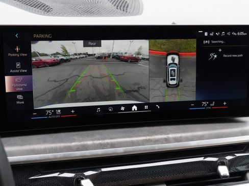Used 2024 BMW X7 xDrive40i AWD/4WD image 27