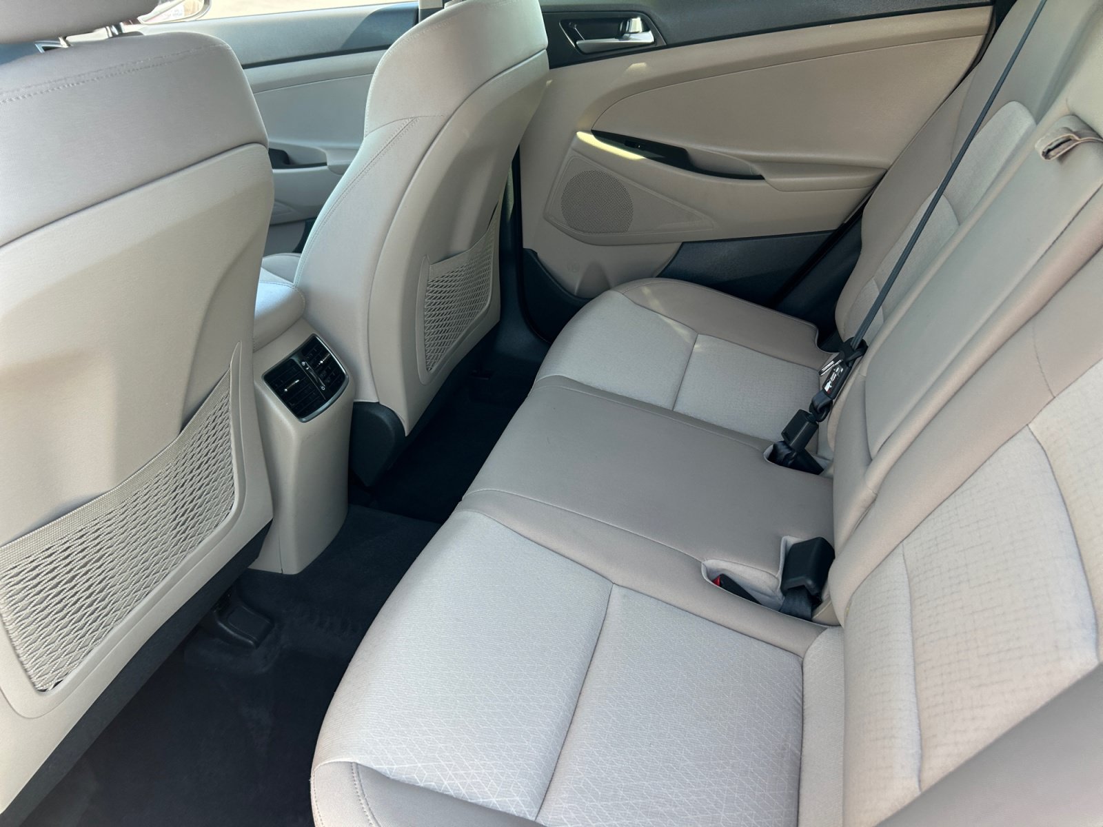Used 2017 Hyundai Tucson Sport FWD image 17