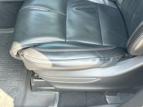 Used 2021 Lincoln Aviator Reserve w/ Equipment Group 202A AWD/4WD image 9