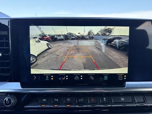 Used 2023 Chevrolet Silverado 1500 High Country w/ High Country Premium Package image 21