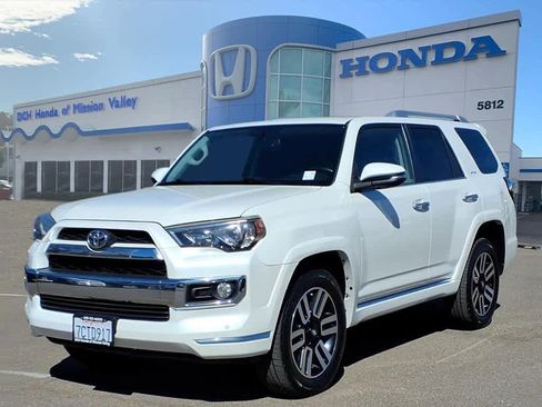 Used 2014 Toyota 4Runner Limited image 1