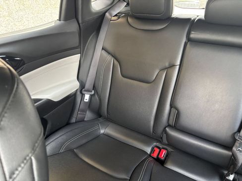 Used 2025 Jeep Compass Limited AWD/4WD image 40