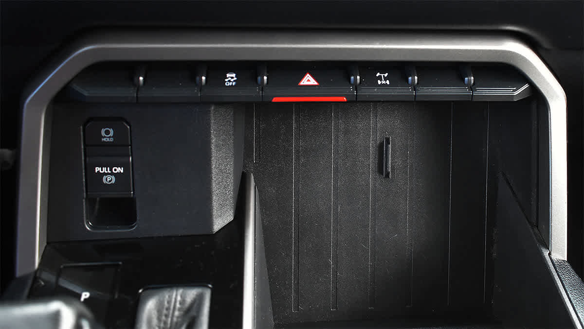 Used 2022 Toyota Tundra SR5 AWD/4WD image 20