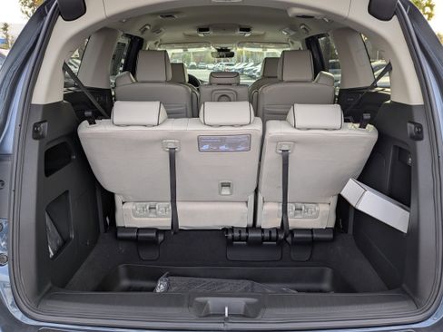 New 2026 Honda Odyssey Touring image 16