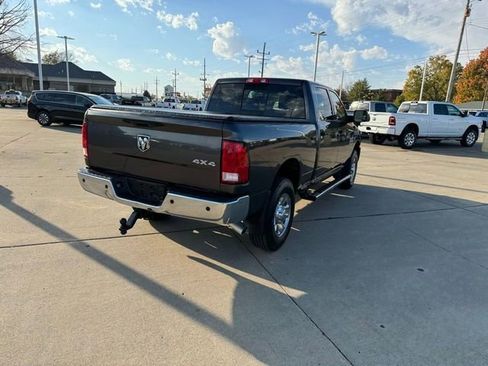 Used 2016 RAM 2500 Tradesman w/ Chrome Appearance Group AWD/4WD image 7