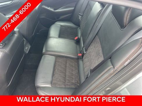 Used 2020 Nissan Maxima SR w/ Sport Mat Group FWD image 11