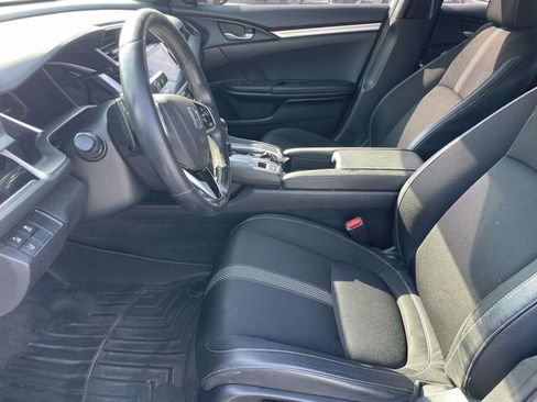 Used 2019 Honda Civic Sport image 17